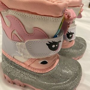 Cat and Jack girls unicorn snow boots